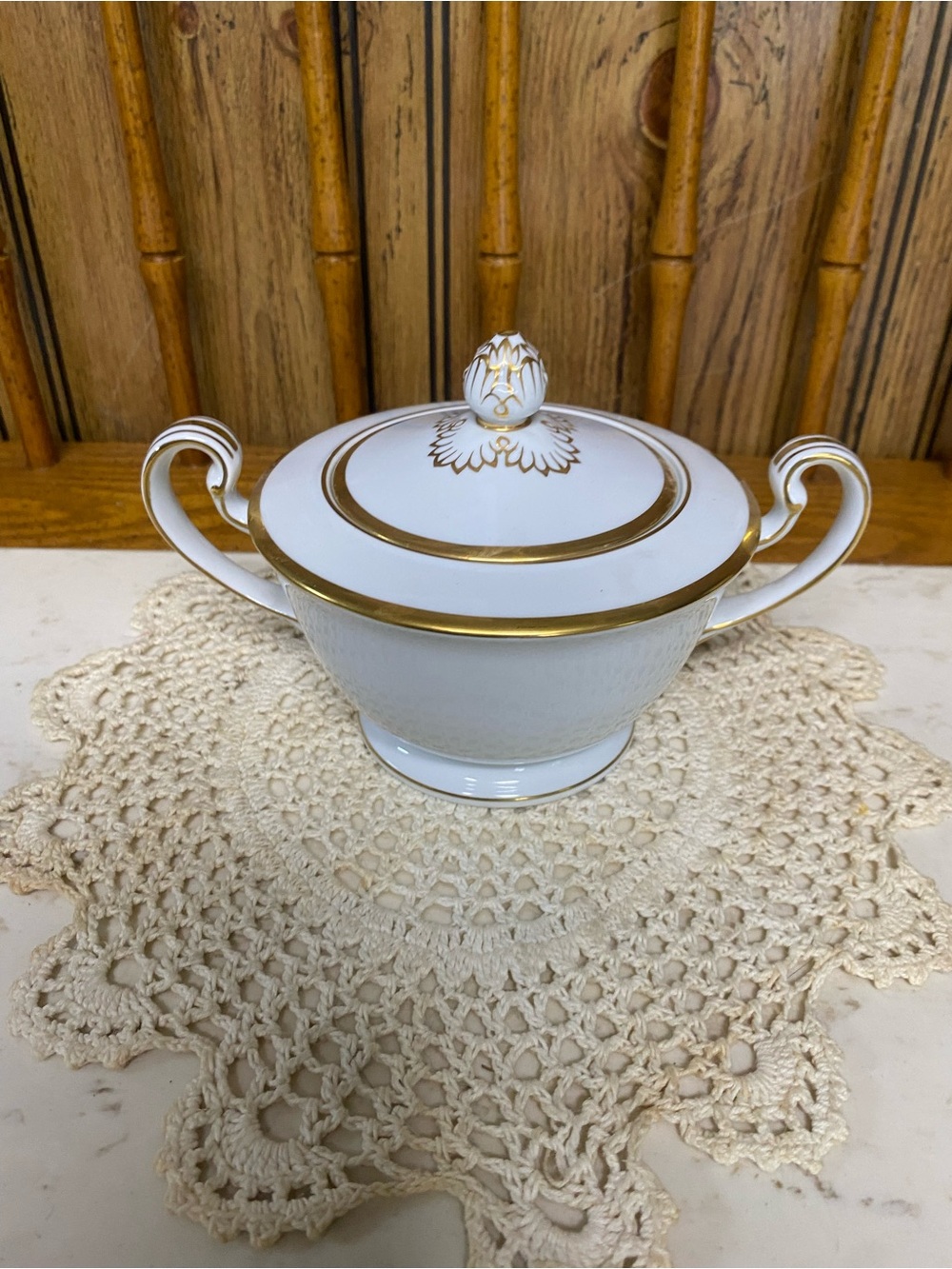 Noritake White Porcelain Covered Sugar Bowl with Gold Trim and Dual Handles